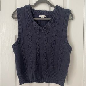 American Eagle Outfitters Women's Navy Cable Knit Sweater Vest